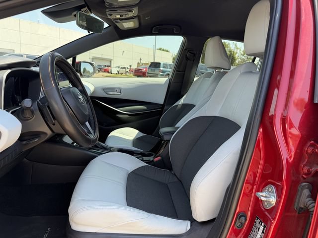Used 2025 Toyota Corolla XSE FWD image 26