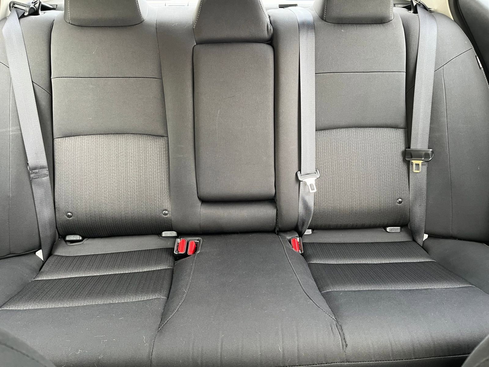 Used 2025 Nissan Altima 2.5 SV image 34