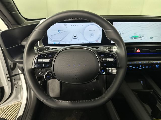 Used 2023 Hyundai Ioniq 6 SEL image 14