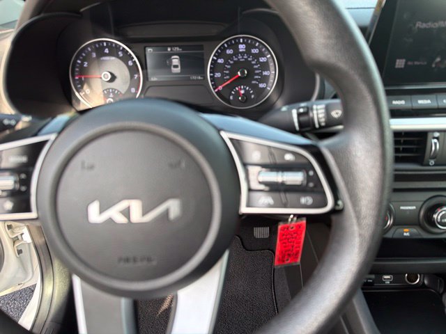 Used 2023 Kia Forte LXS w/ LXS Technology Package FWD image 19