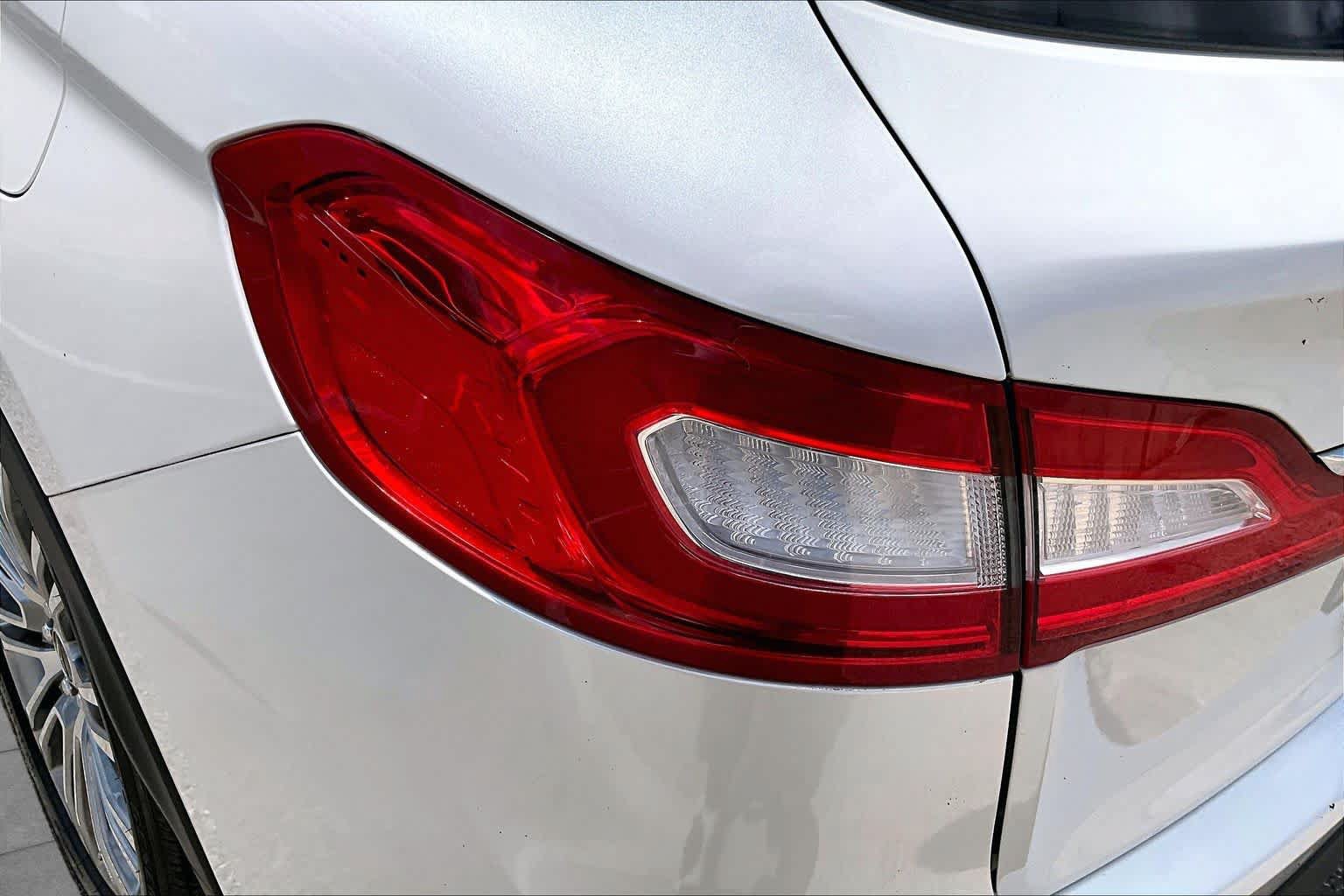 Used 2016 Lincoln MKX Reserve FWD image 28