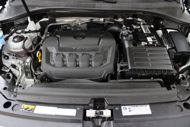 Used 2019 Volkswagen Tiguan SEL Premium R-Line AWD/4WD image 28