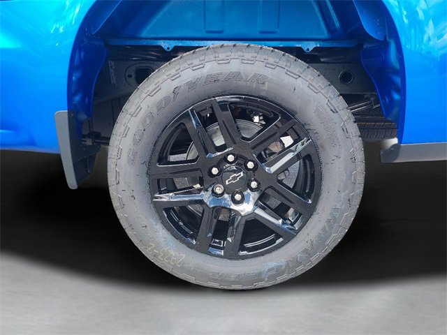 New 2026 Chevrolet Silverado 1500 Custom w/ Turbomax Blackout Package image 32