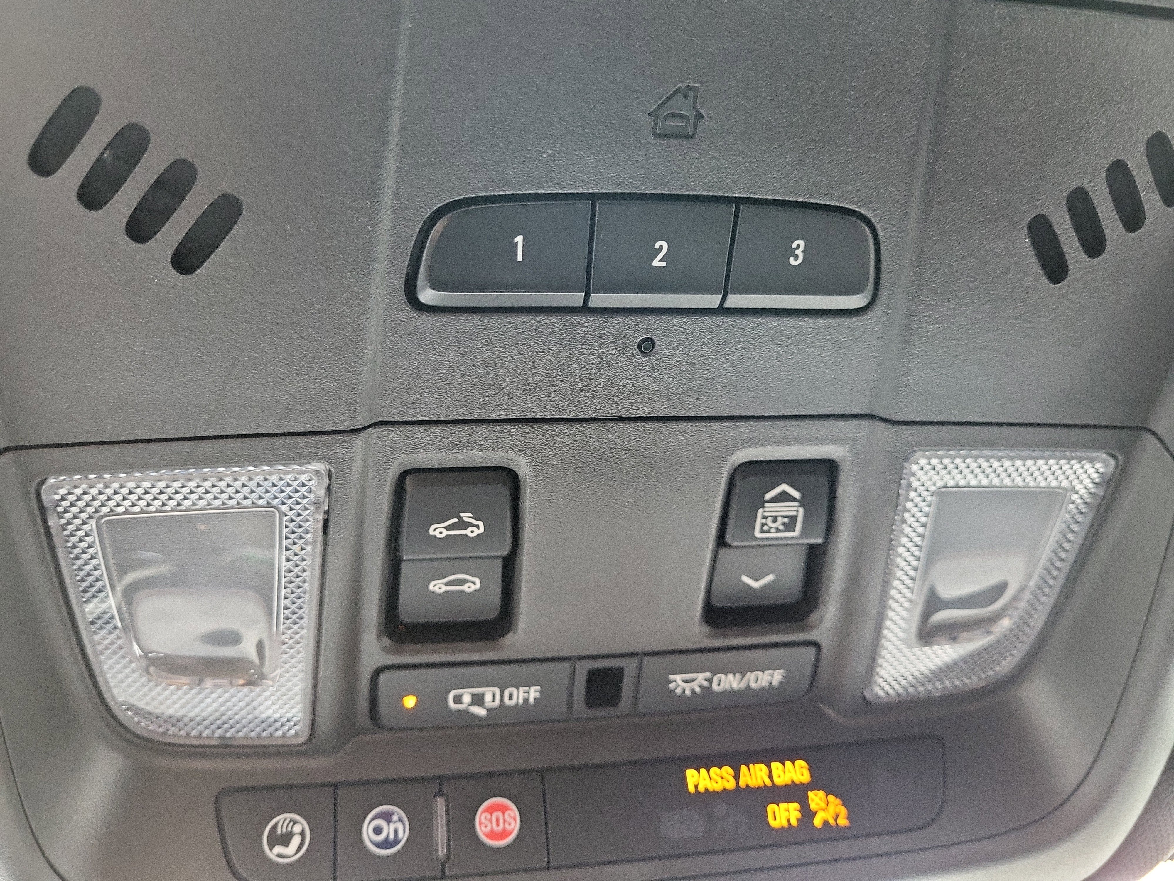 Used 2021 Chevrolet Blazer RS w/ Enhanced Convenience Package image 30