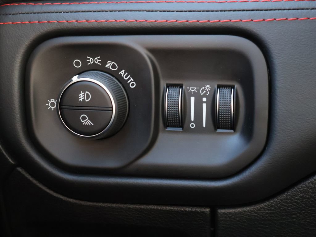 New 2026 RAM 1500 RHO w/ RHO Level 1 Equipment Group image 31