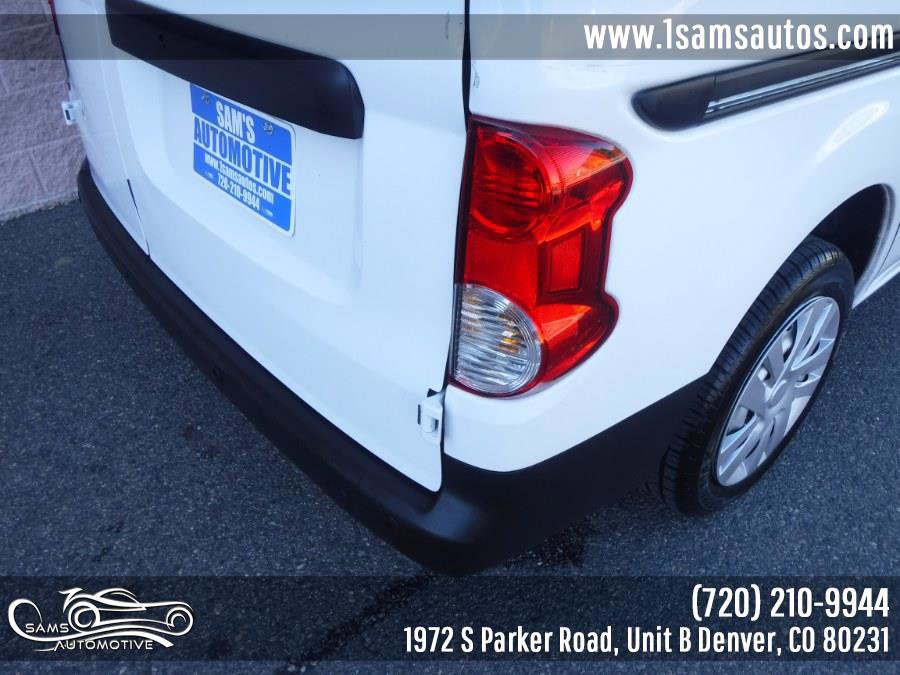 Used 2019 Nissan NV200 S image 18