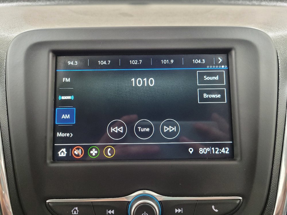 Used 2019 Chevrolet Equinox LT FWD image 25