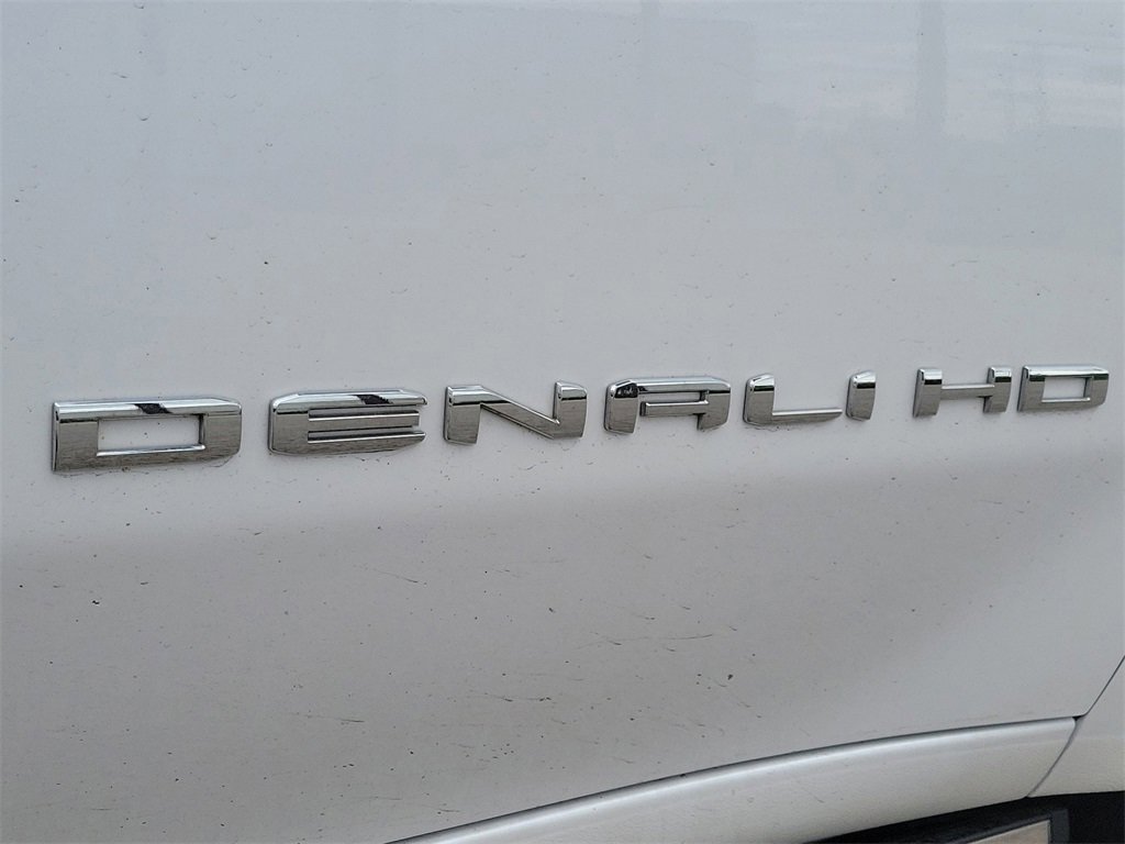 Used 2022 GMC Sierra 3500 Denali w/ Denali Ultimate Package image 7