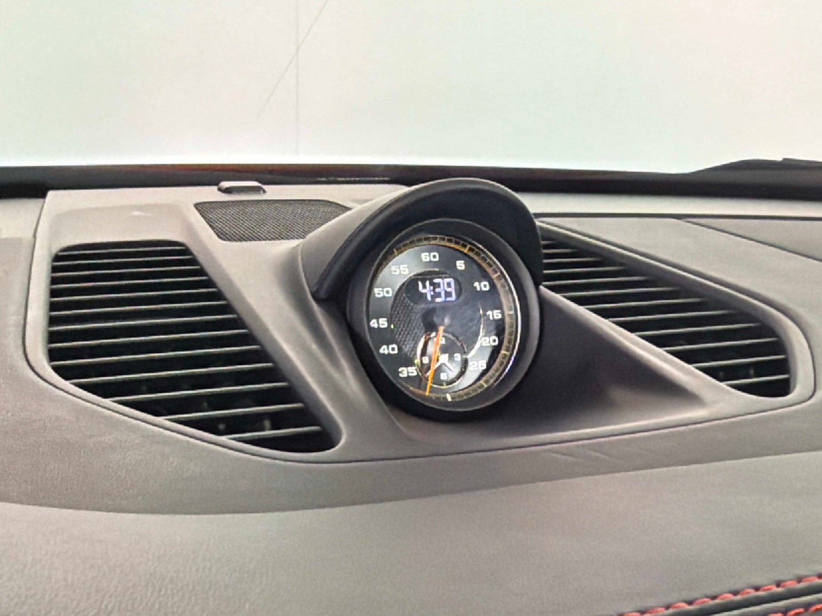 Used 2018 Porsche 911 GT3 RWD image 42