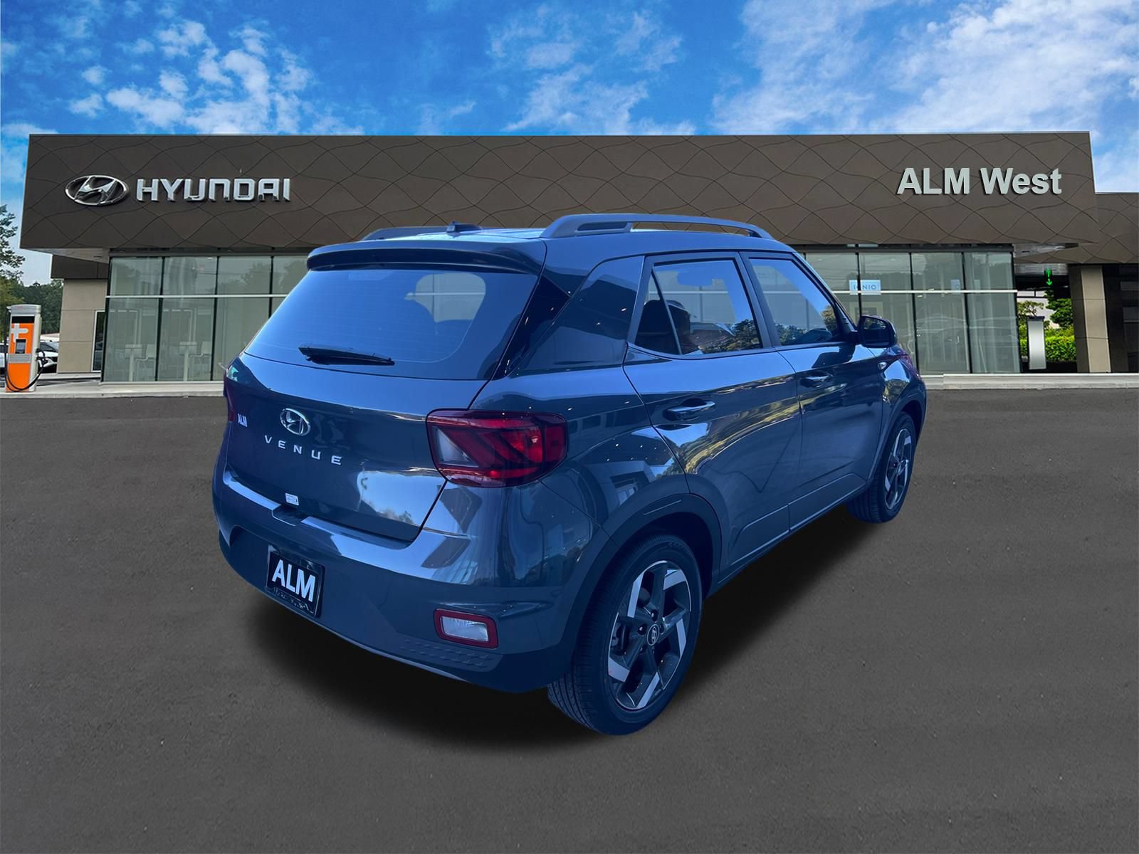 New 2026 Hyundai Venue SEL FWD image 6
