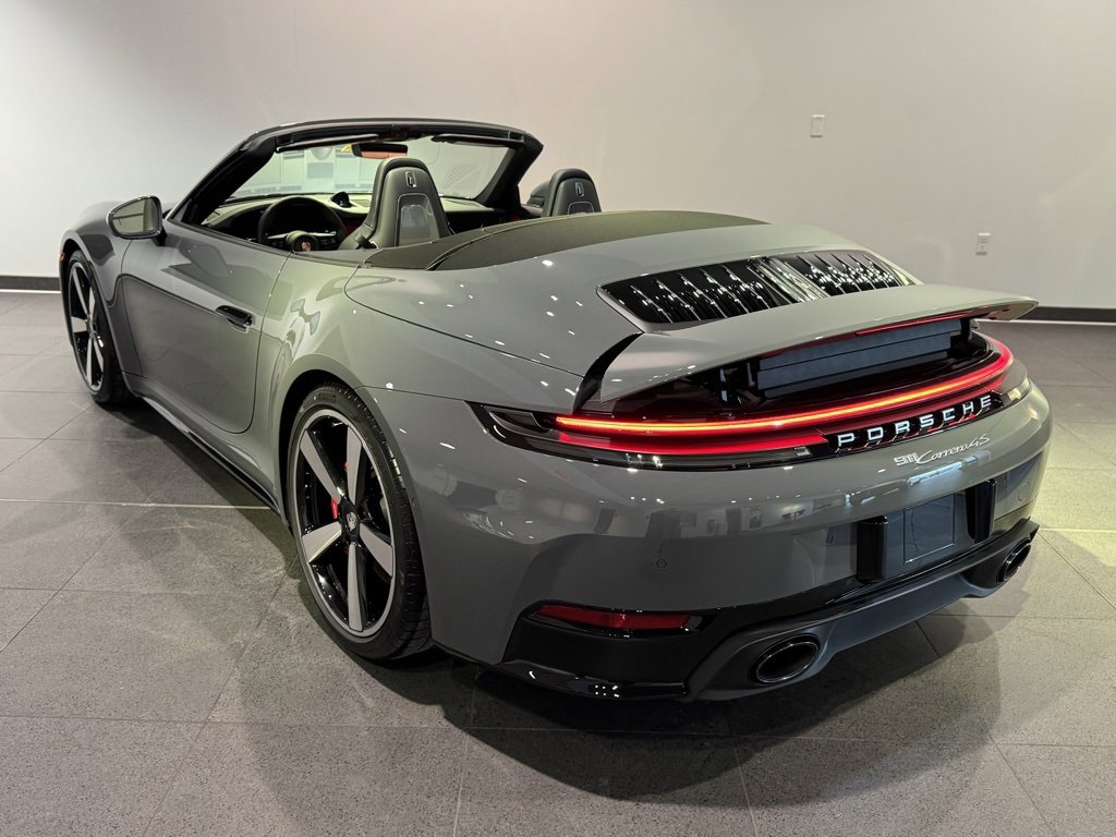 New 2026 Porsche 911 Carrera 4S image 3