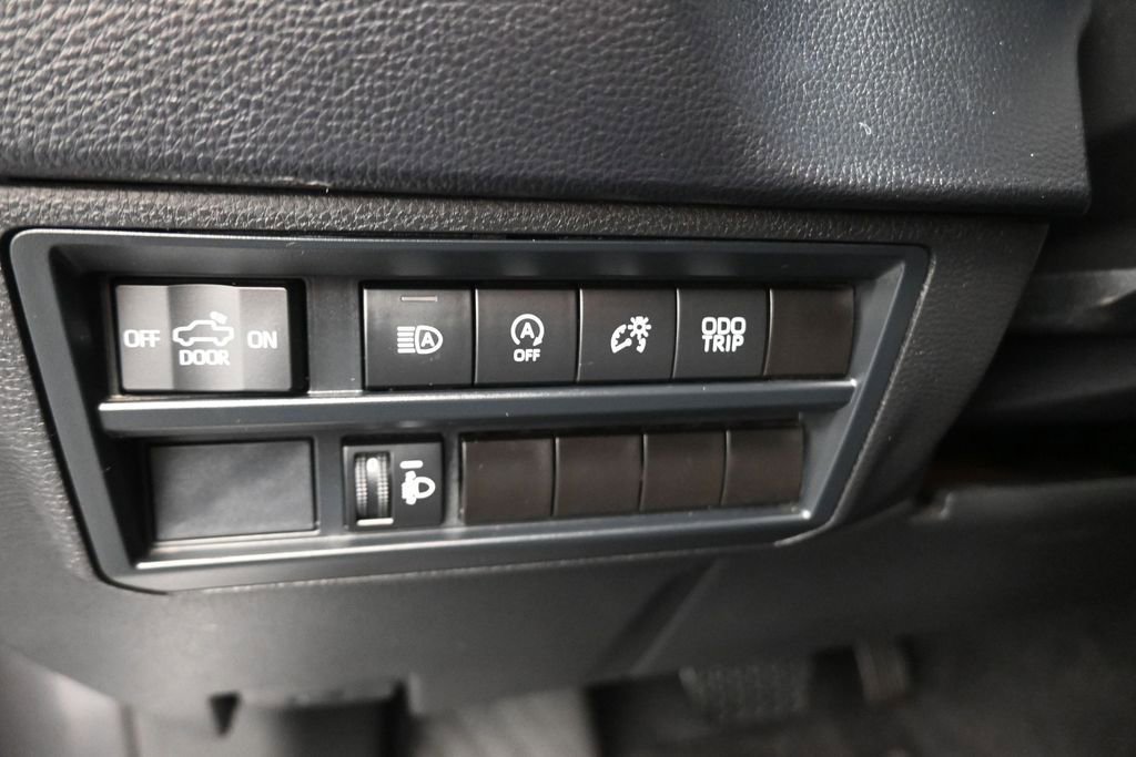 Used 2025 Toyota Tundra SR5 AWD/4WD image 12
