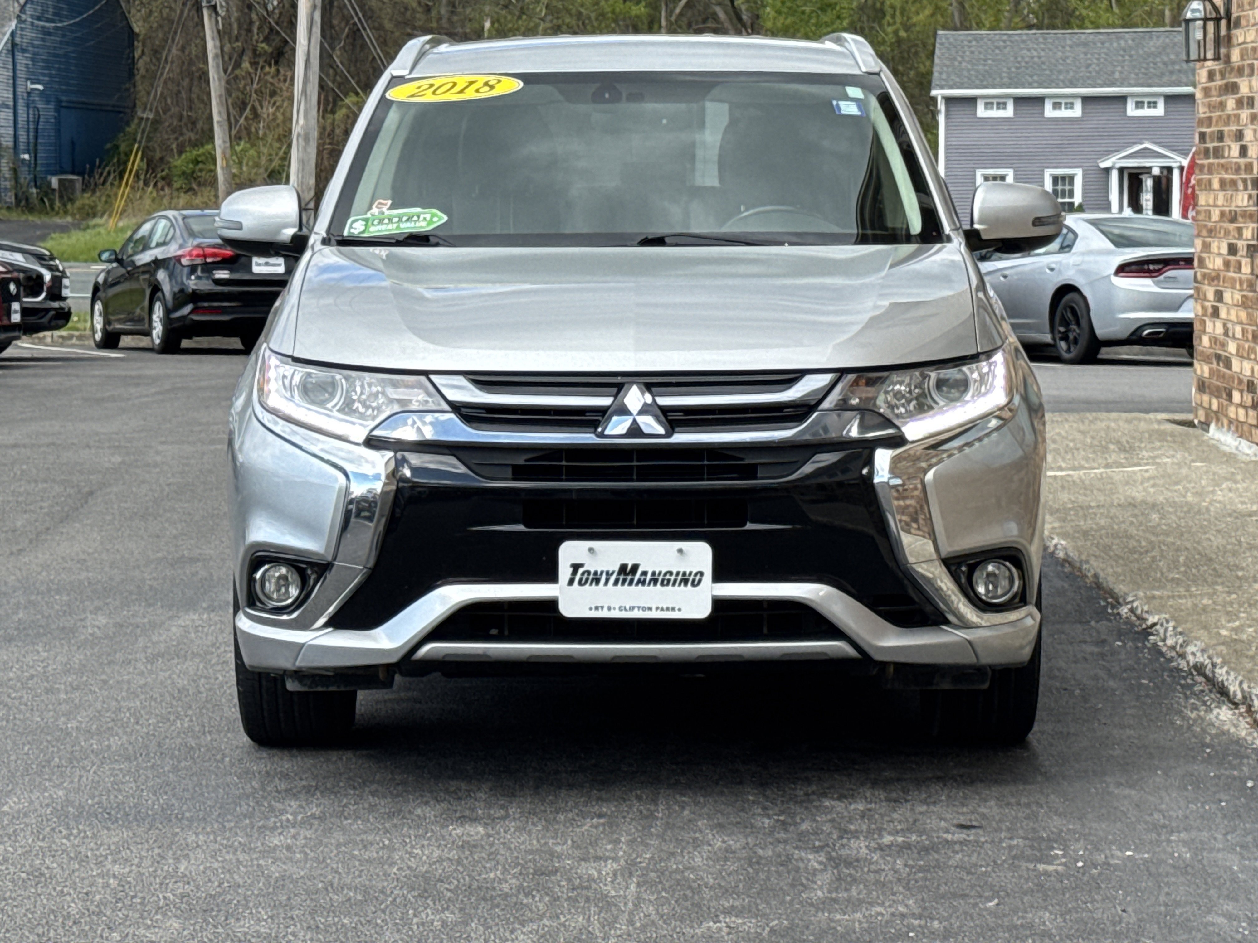 Used 2018 Mitsubishi Outlander SEL AWD/4WD image 8