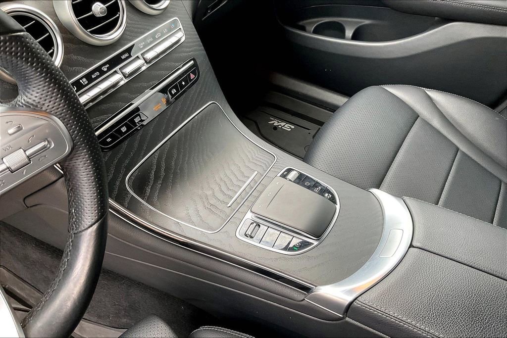 Used 2022 Mercedes-Benz GLC 300 image 19
