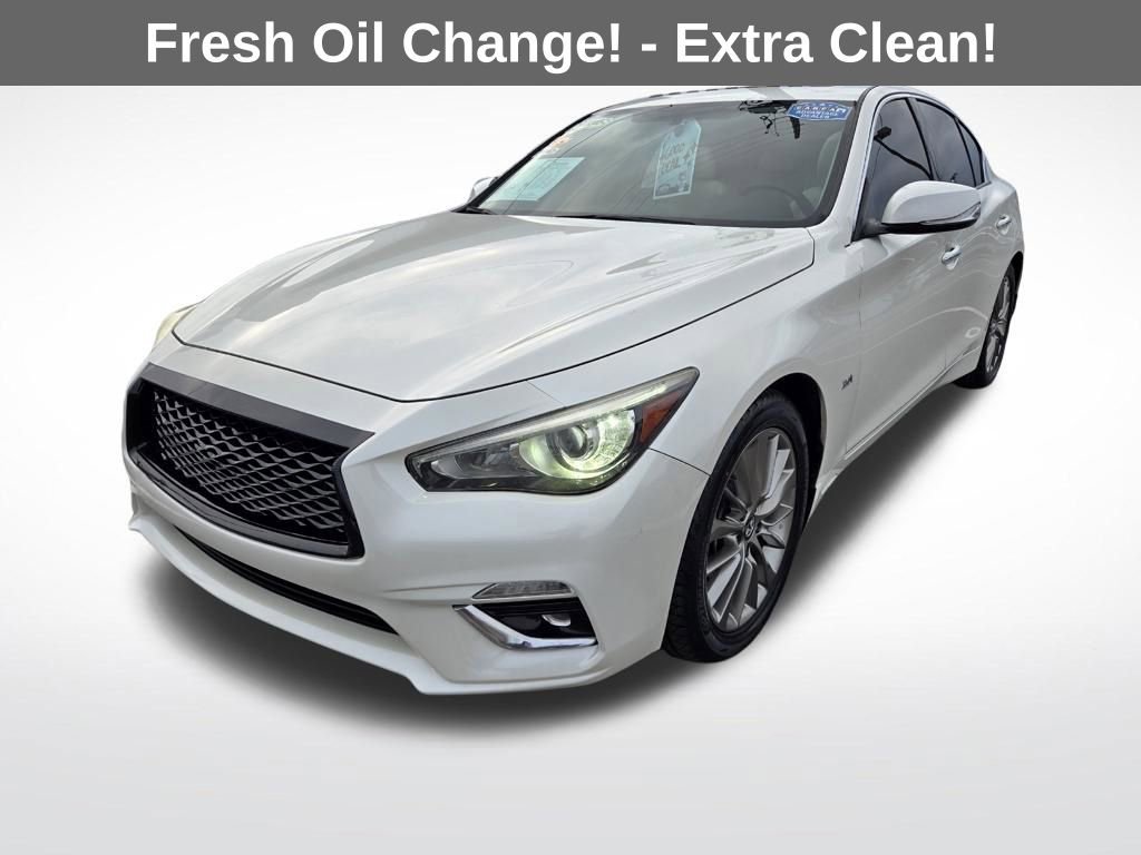 Used 2019 INFINITI Q50 Luxe w/ Essential Package (3.0T Luxe) image 3
