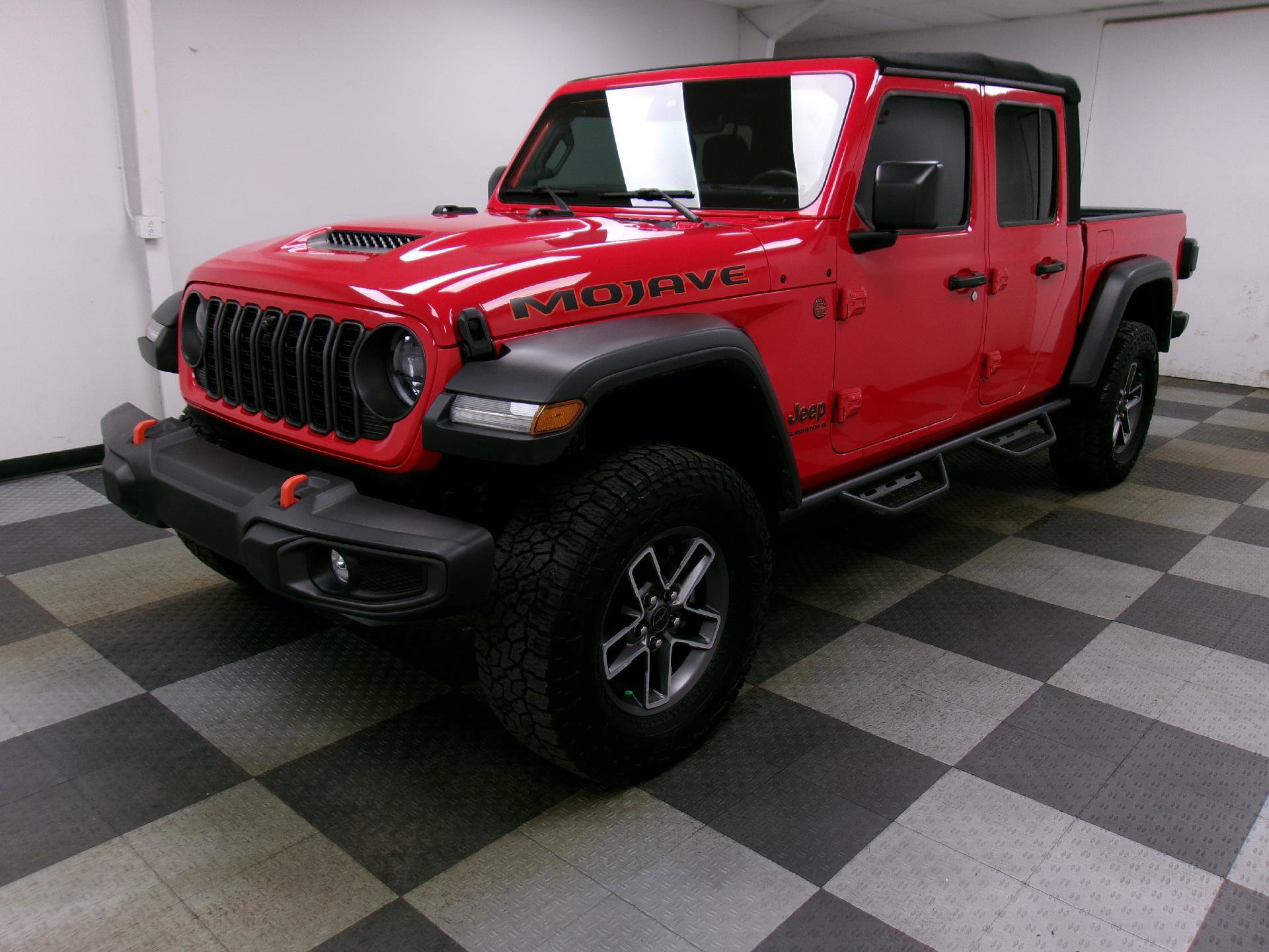 Used 2024 Jeep Gladiator Mojave w/ Technology Group image 1