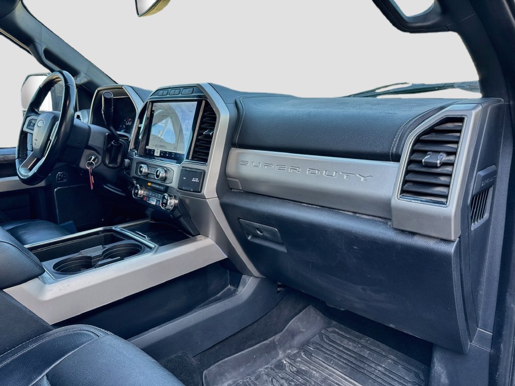 Used 2022 Ford F350 Lariat w/ Lariat Value Package AWD/4WD image 32