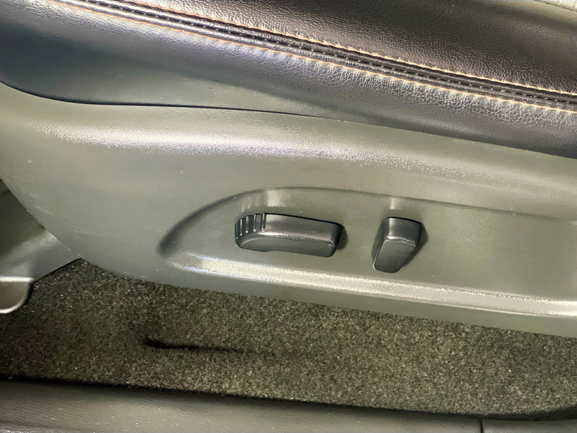 Used 2020 Nissan Pathfinder SV w/ Rock Creek Edition image 15