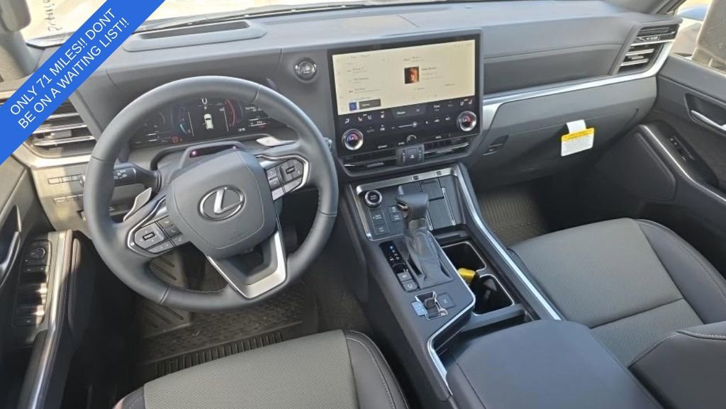 Used 2026 Lexus GX 550 w/ Accessory Package (2T) image 3