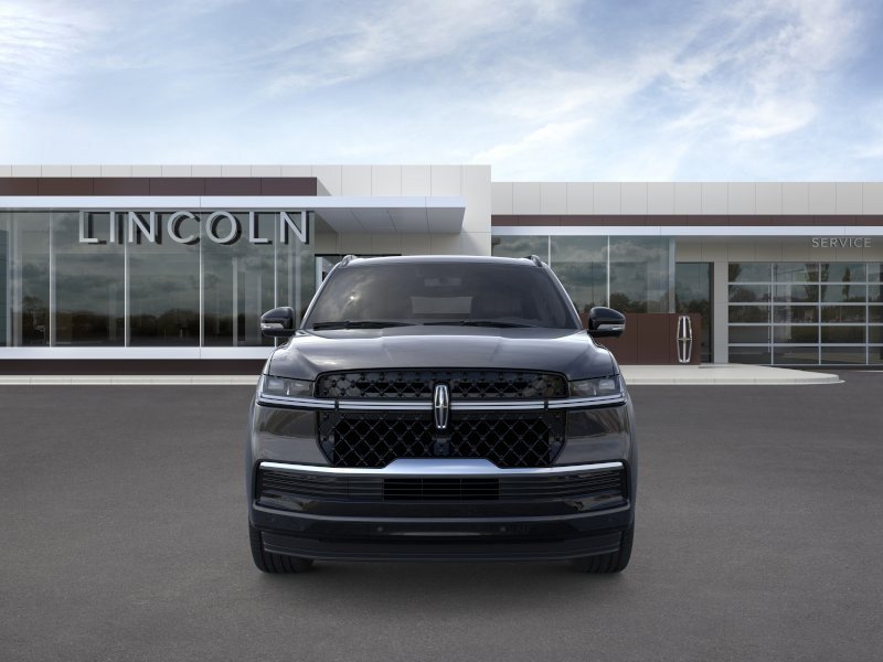 New 2026 Lincoln Navigator Reserve AWD/4WD image 6