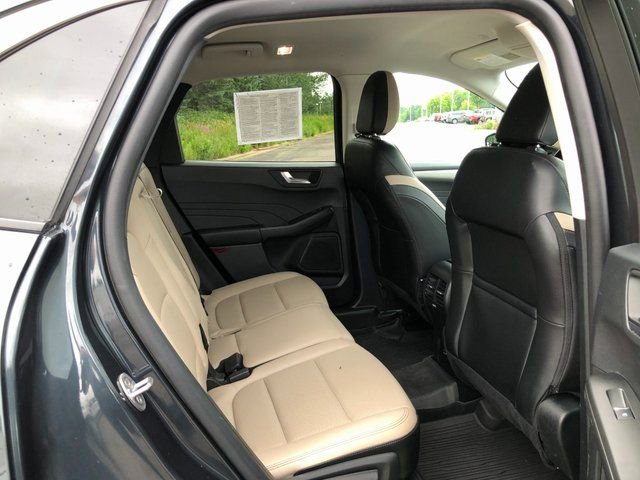Used 2022 Ford Escape SEL image 21