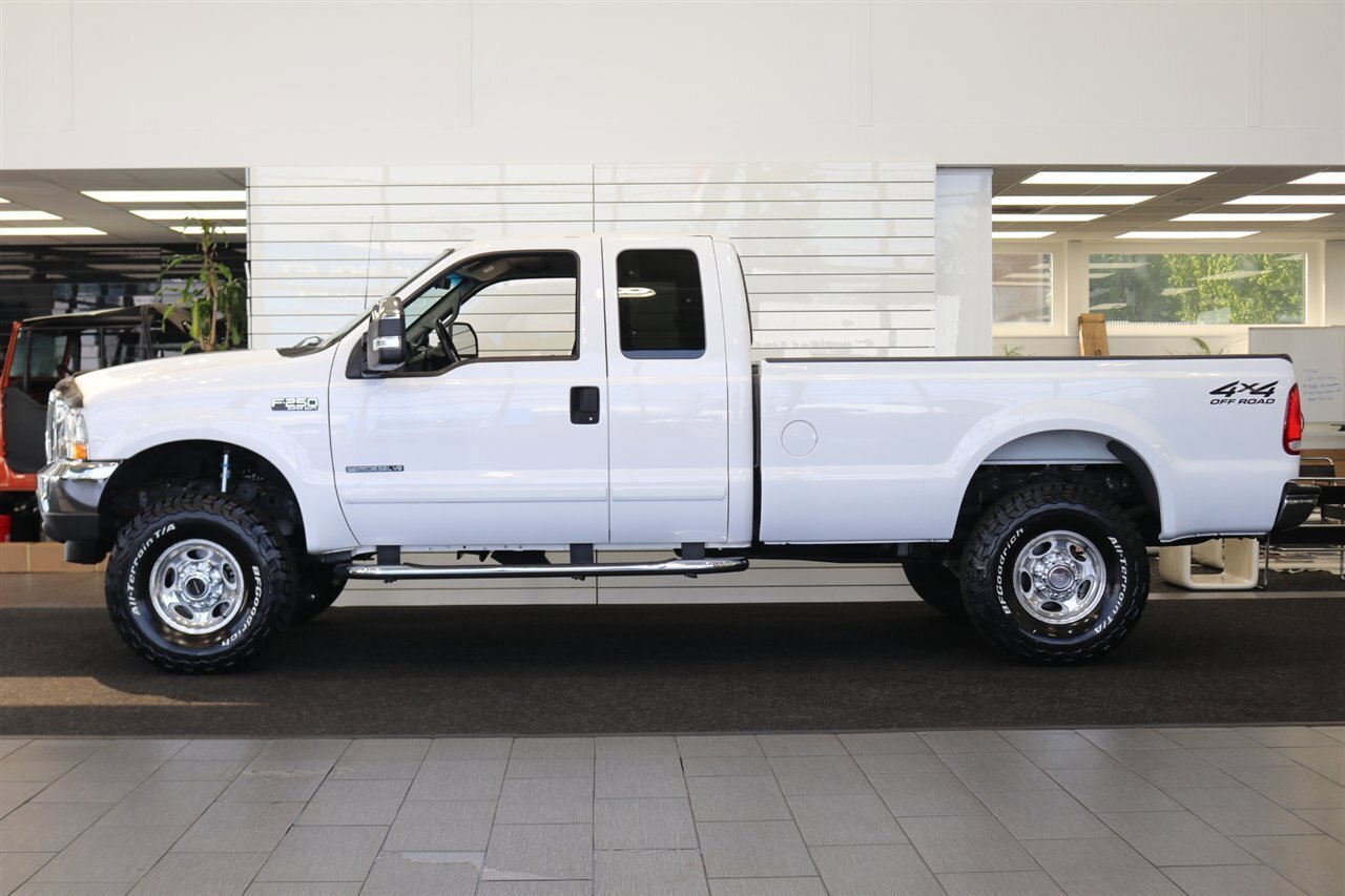 Used 2002 Ford F250 XLT AWD/4WD image 4