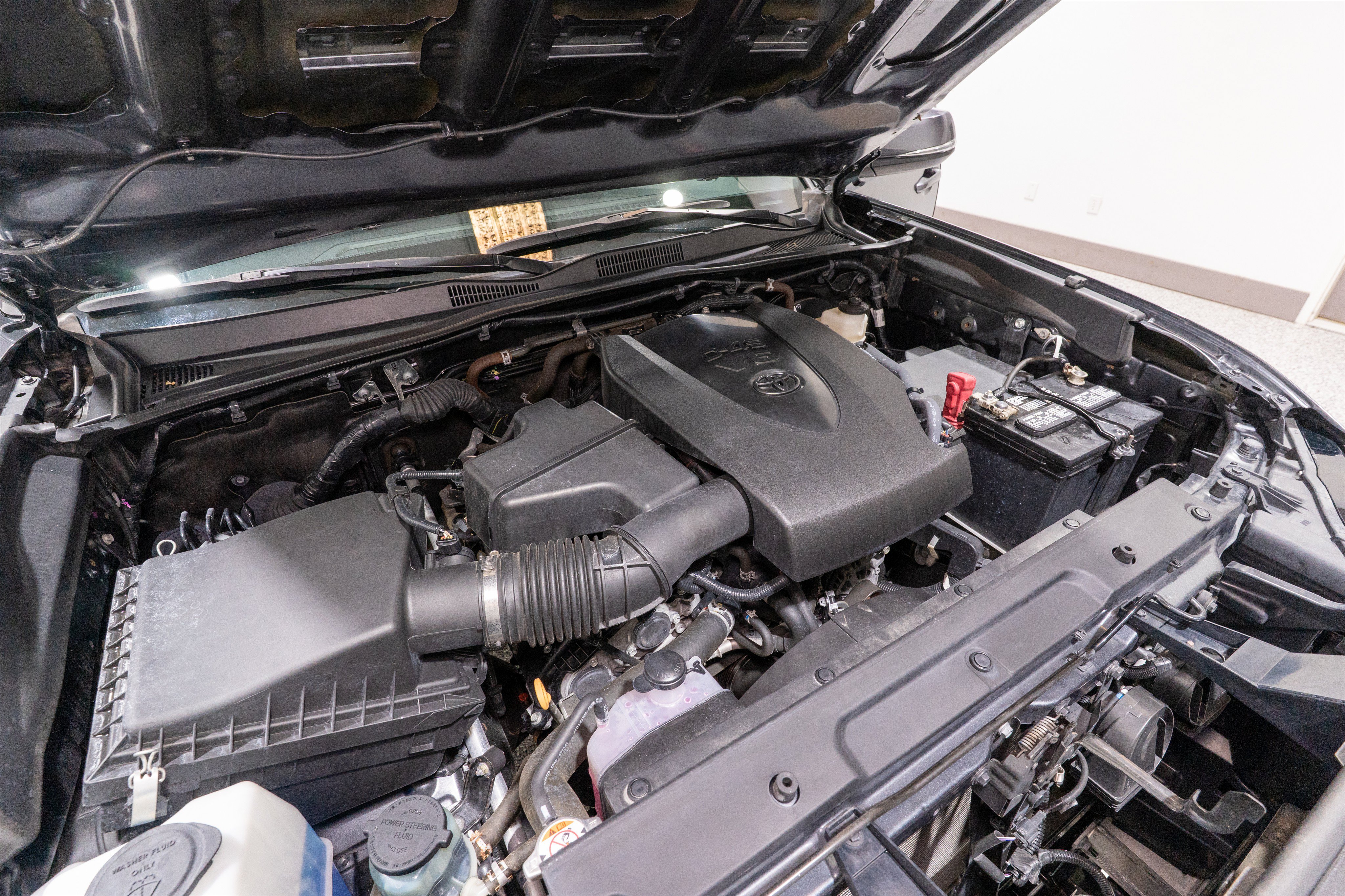 Used 2023 Toyota Tacoma TRD Sport AWD/4WD image 35