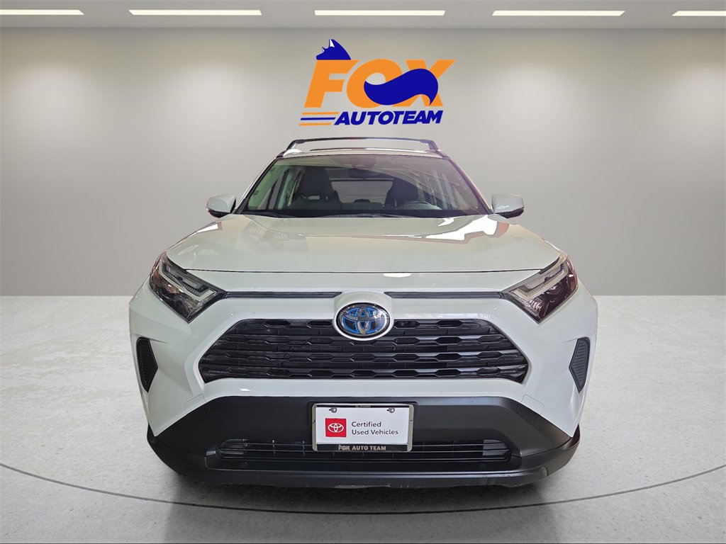 Used 2022 Toyota RAV4 XLE image 5