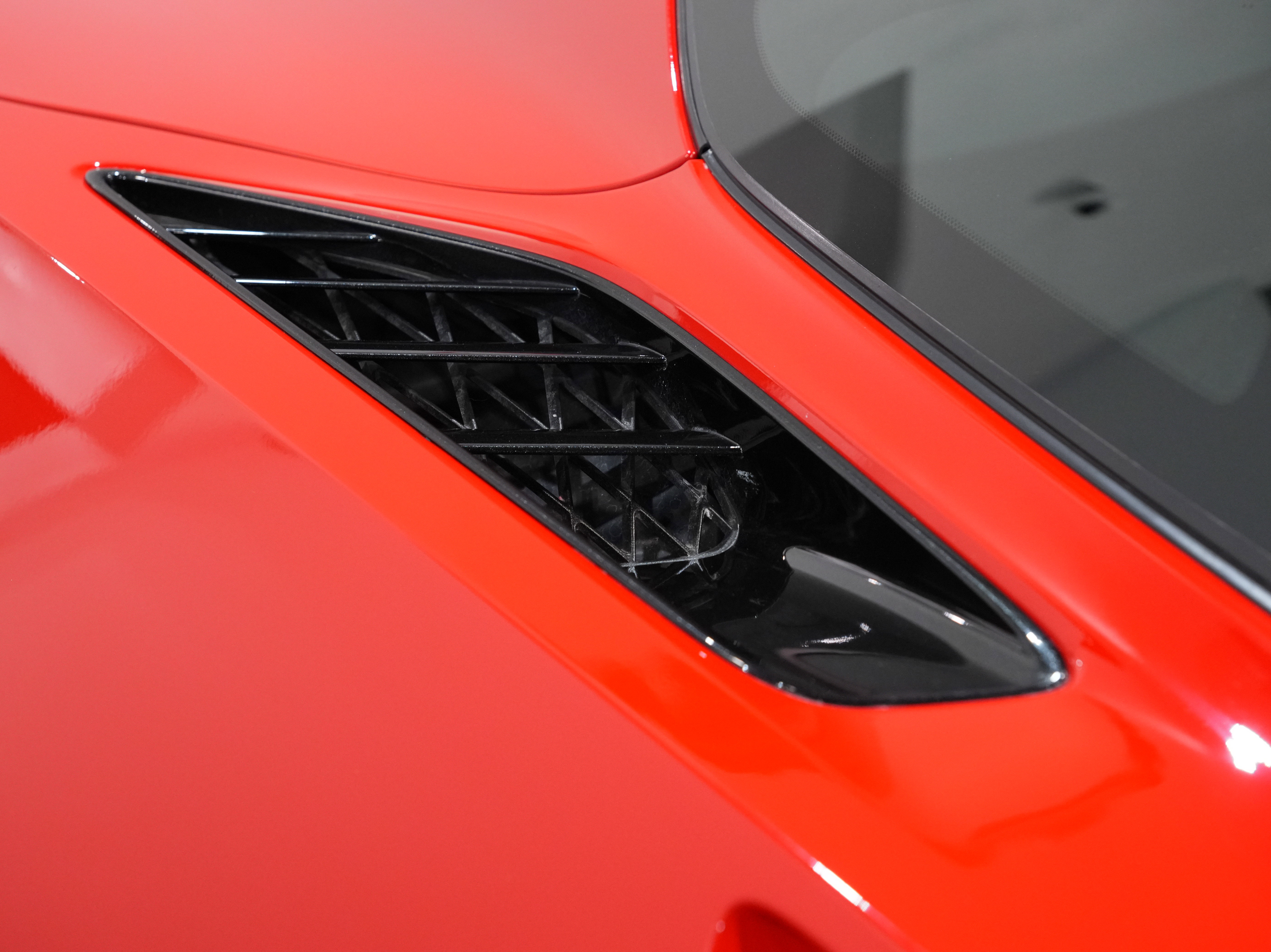 Used 2014 Chevrolet Corvette Stingray Coupe w/ 2LT Preferred Equipment Group image 14