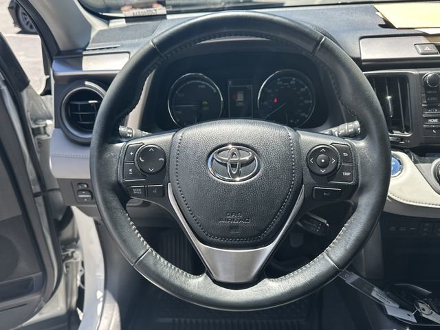 Certified 2018 Toyota RAV4 Limited AWD/4WD image 8