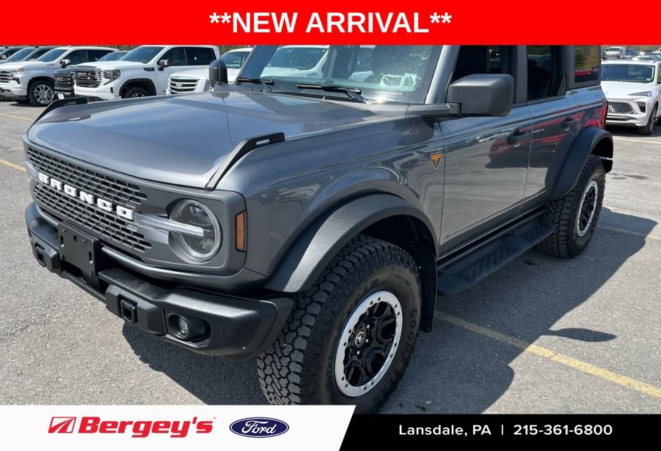 Used 2025 Ford Bronco Badlands w/ Sasquatch Package AWD/4WD image 1
