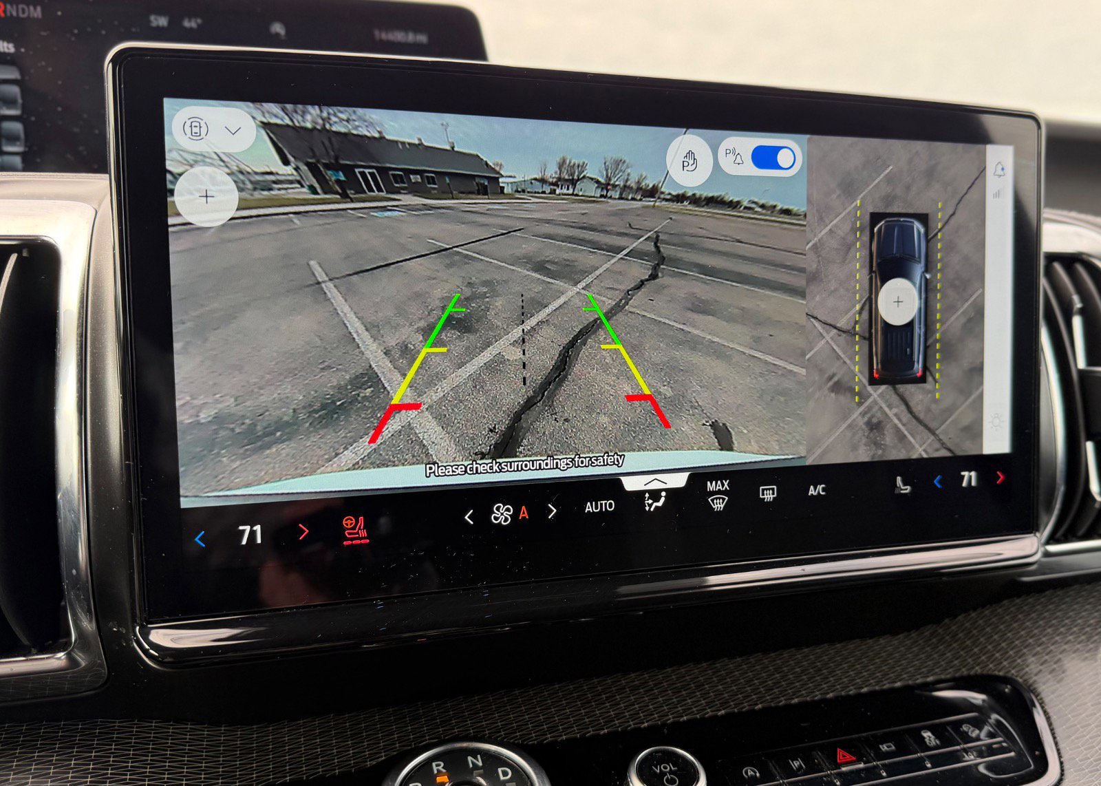 Certified 2025 Ford Expedition Max Platinum w/ Stealth Appearance Package image 57