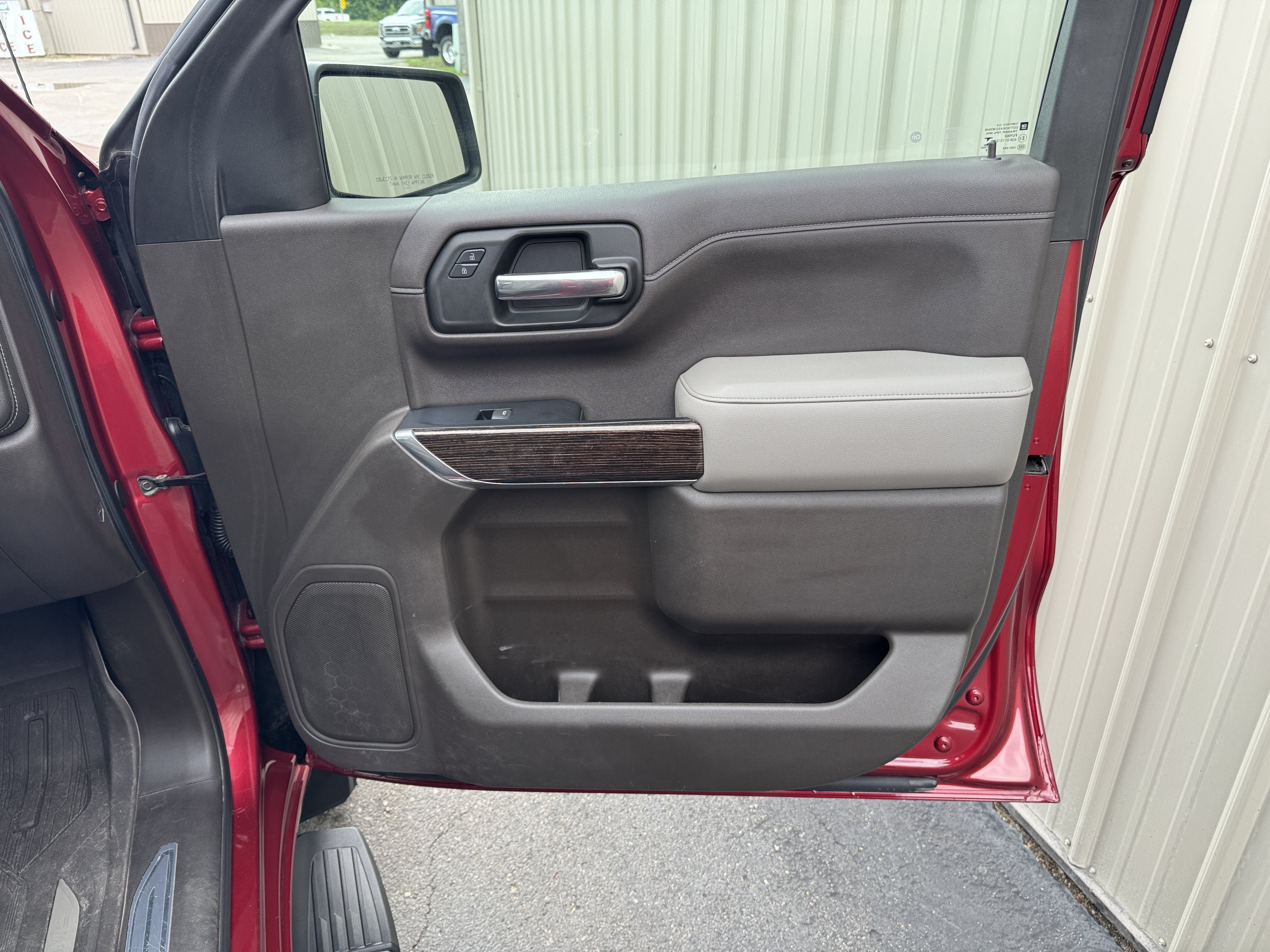 Used 2019 GMC Sierra 1500 SLE w/ SLE Value Package AWD/4WD image 27