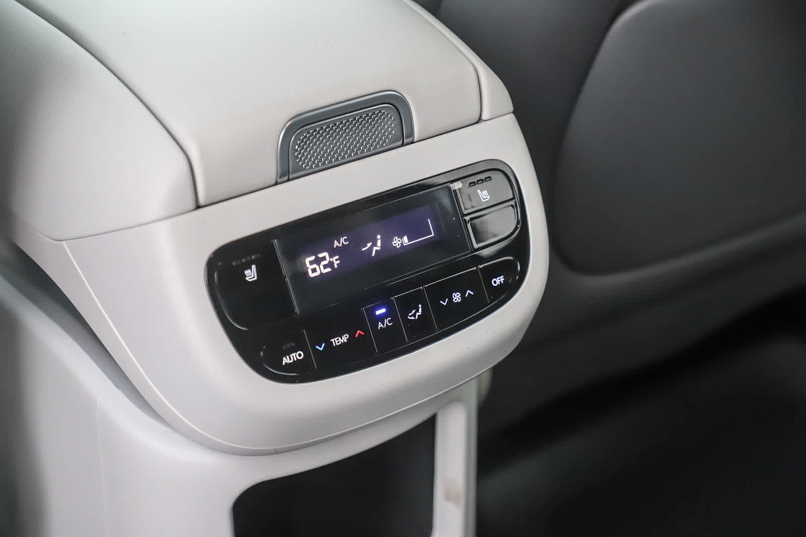 New 2026 Hyundai Ioniq 9 SEL AWD/4WD image 25