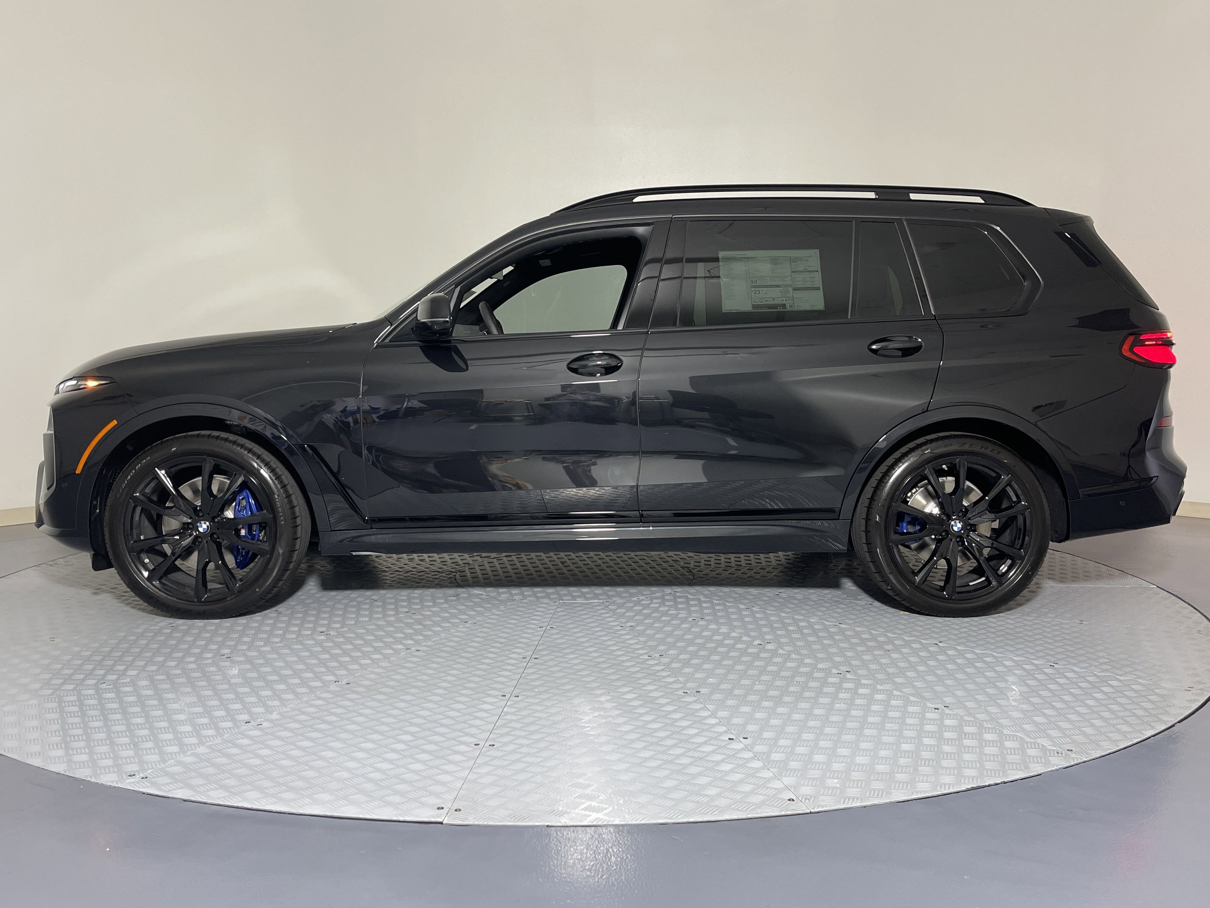 New 2026 BMW X7 xDrive40i w/ M Sport Package image 4
