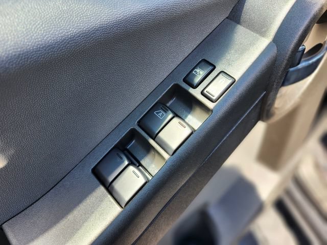 Used 2015 Nissan Xterra S w/ Value Package AWD/4WD image 17