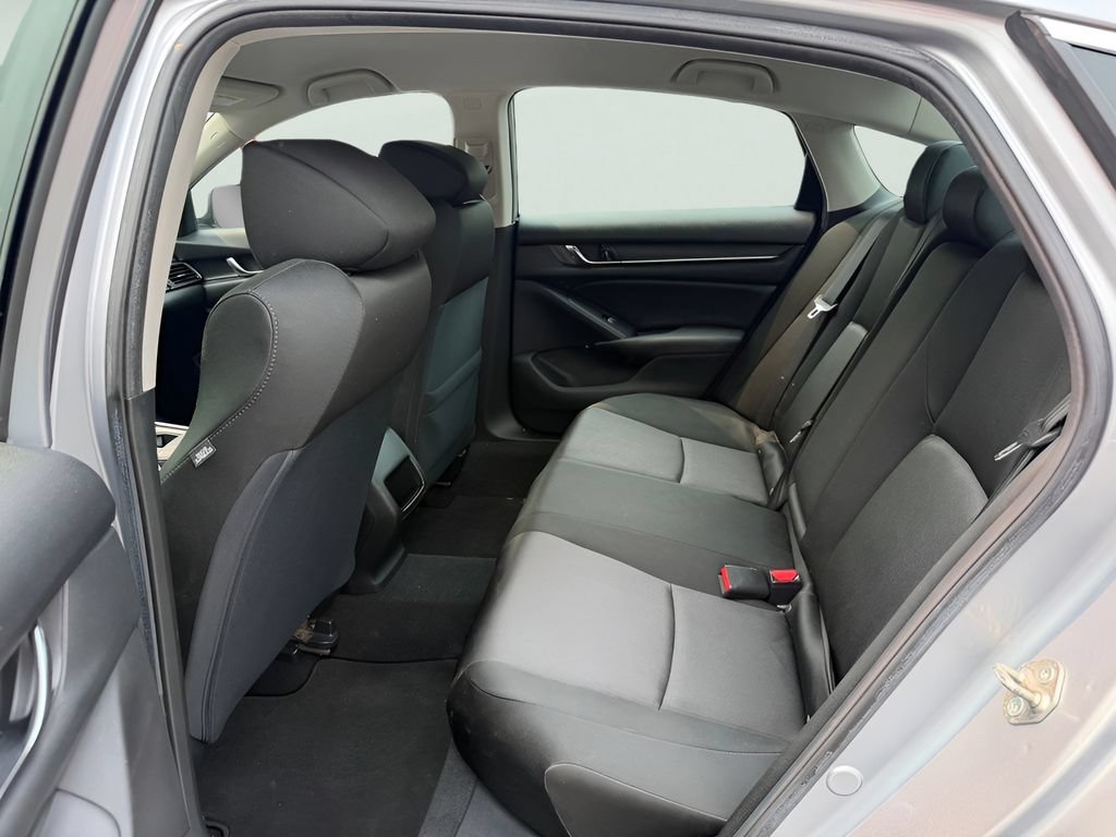 Used 2019 Honda Accord LX image 27