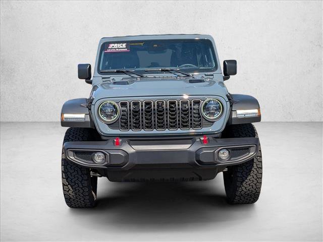 Used 2024 Jeep Wrangler Unlimited Rubicon w/ Technology Group AWD/4WD image 2