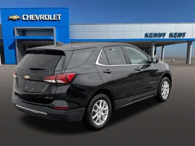 Used 2023 Chevrolet Equinox LT AWD/4WD image 5