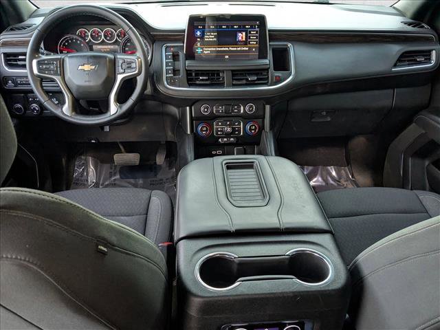 Used 2021 Chevrolet Suburban LS image 16