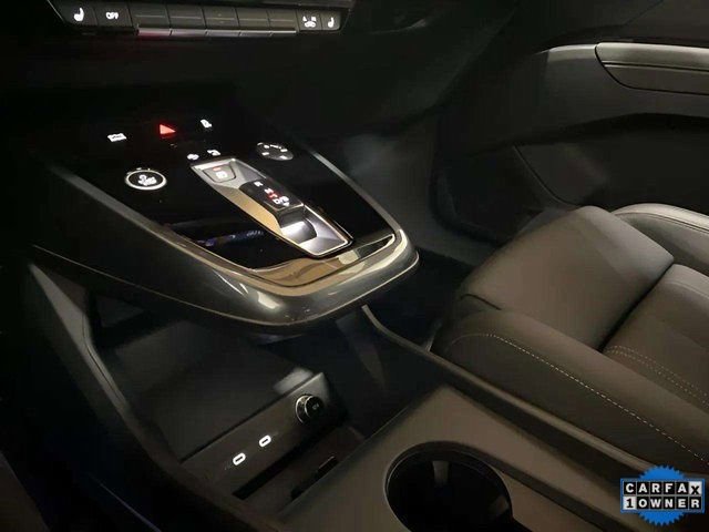 Used 2024 Audi Q4 e-tron Premium Plus w/ Premium Plus image 58