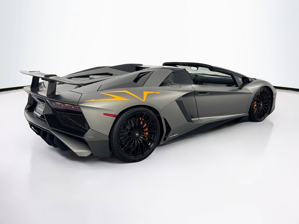 Used 2017 Lamborghini Aventador LP 750-4 Superveloce AWD/4WD image 5