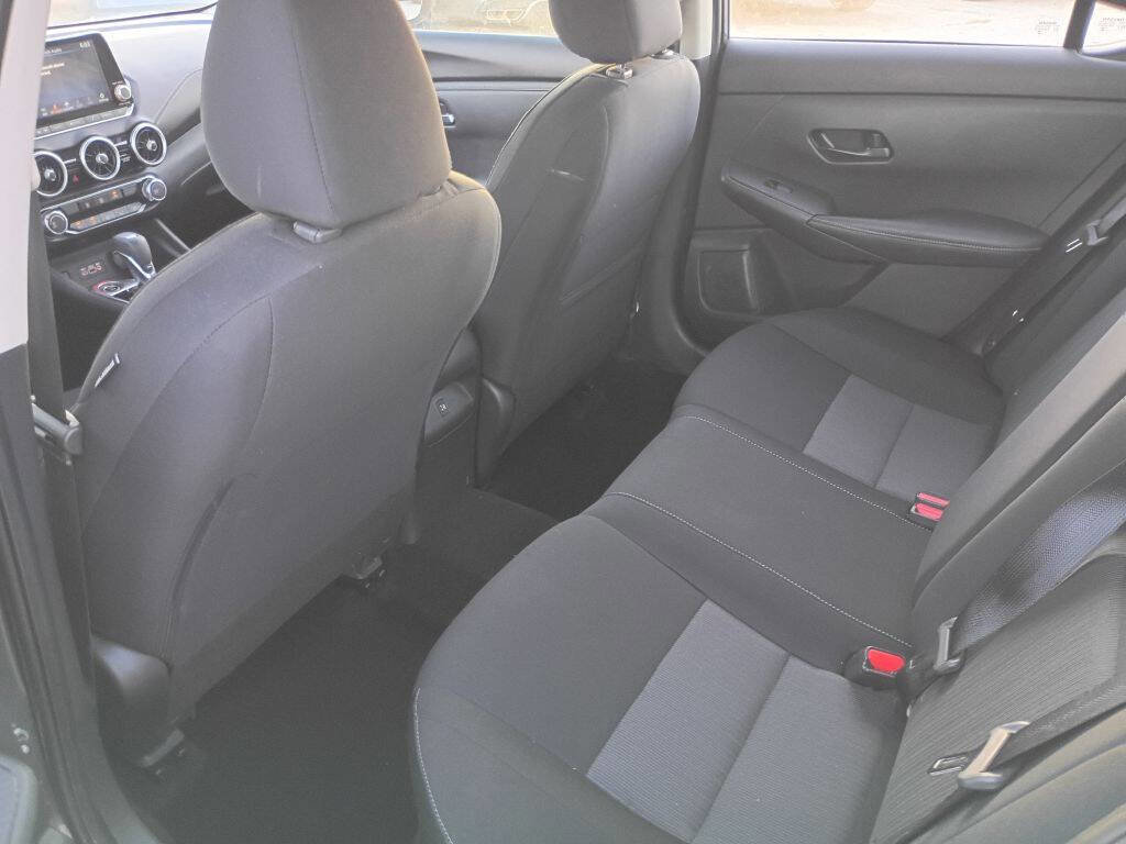 Used 2024 Nissan Sentra SV image 12