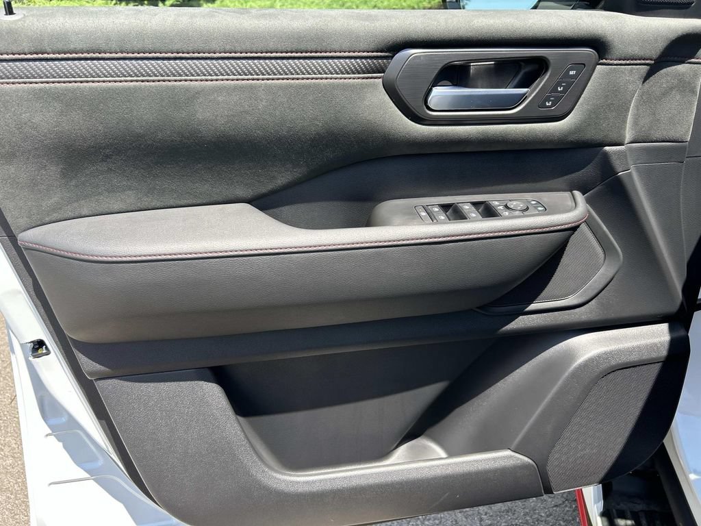 New 2026 Nissan Armada NISMO AWD/4WD image 20