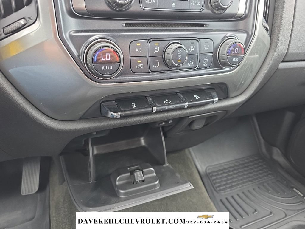 Used 2018 Chevrolet Silverado 1500 LT w/ All Star Edition AWD/4WD image 14