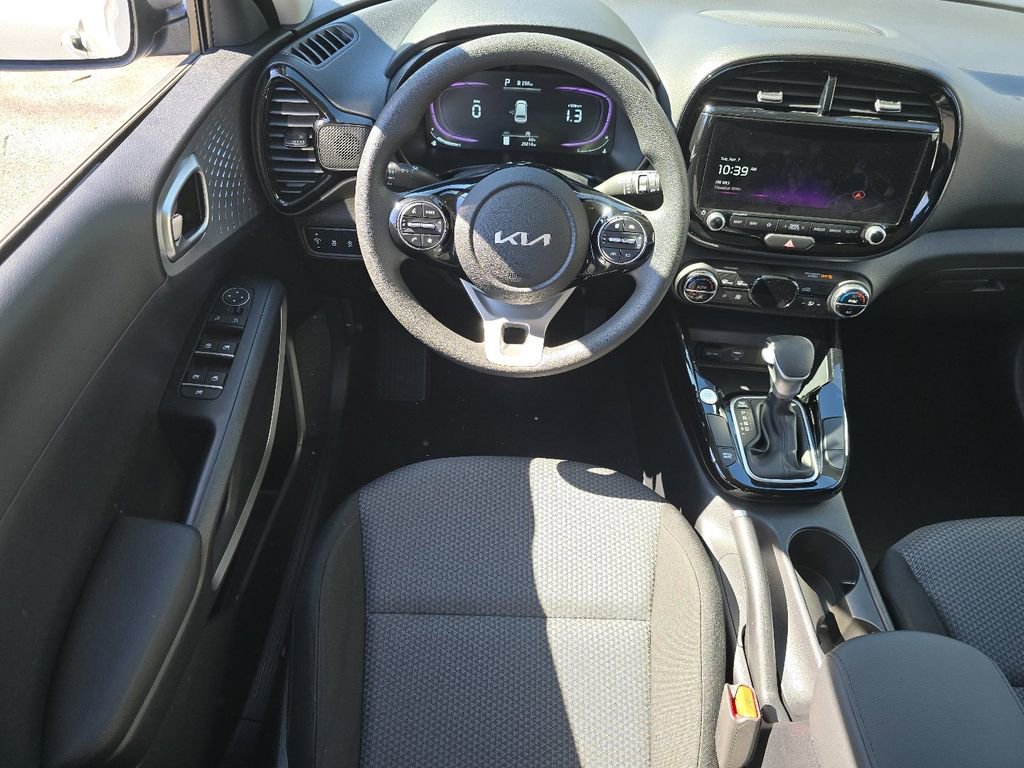 Used 2023 Kia Soul S image 22