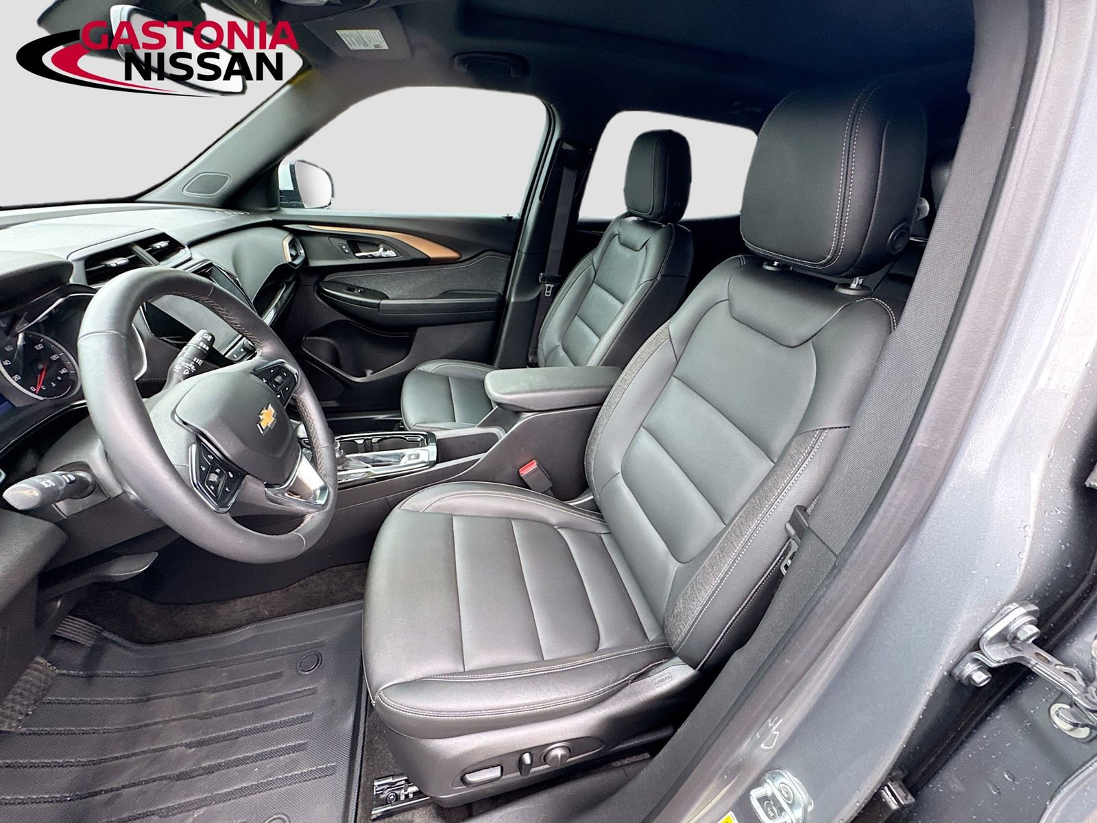 Used 2023 Chevrolet TrailBlazer ACTIV w/ Sun and Liftgate Package image 27