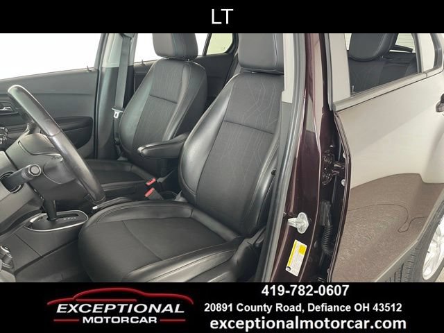Used 2022 Chevrolet Trax LT w/ Driver Confidence Package AWD/4WD image 33