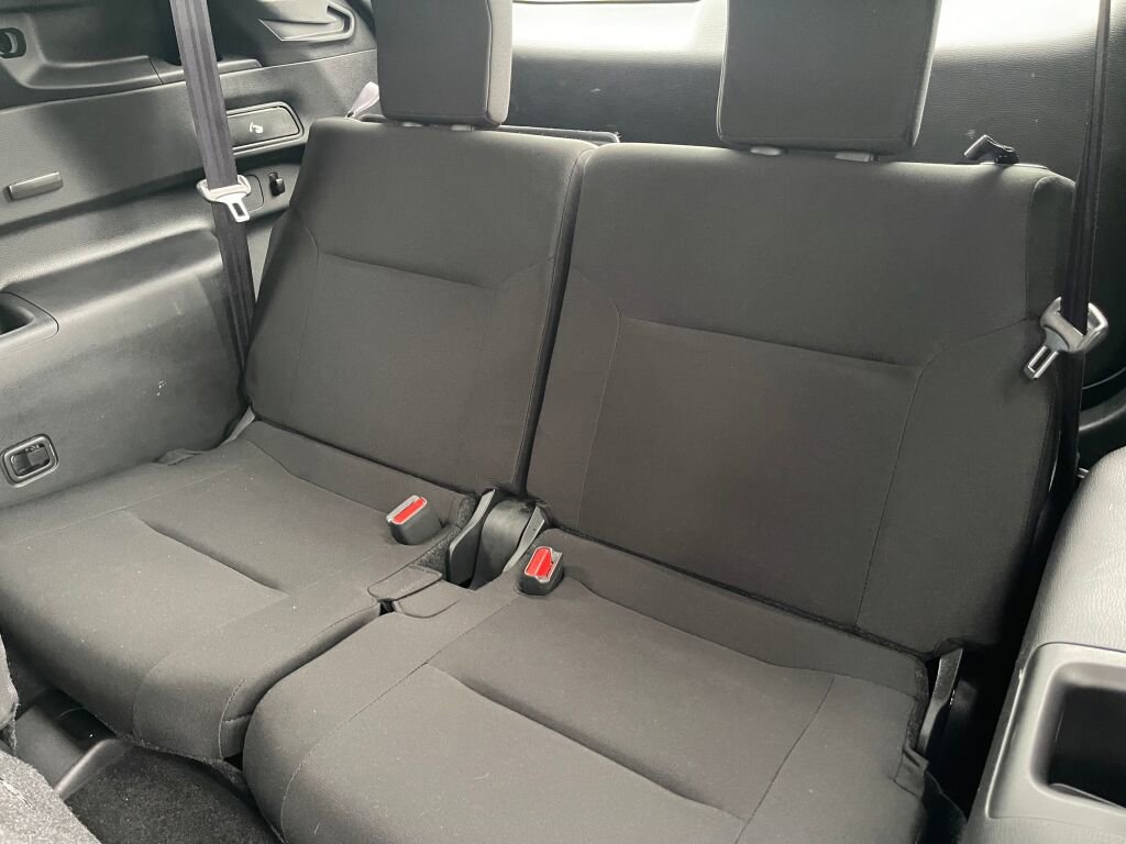 Used 2022 Mitsubishi Outlander ES AWD/4WD image 20
