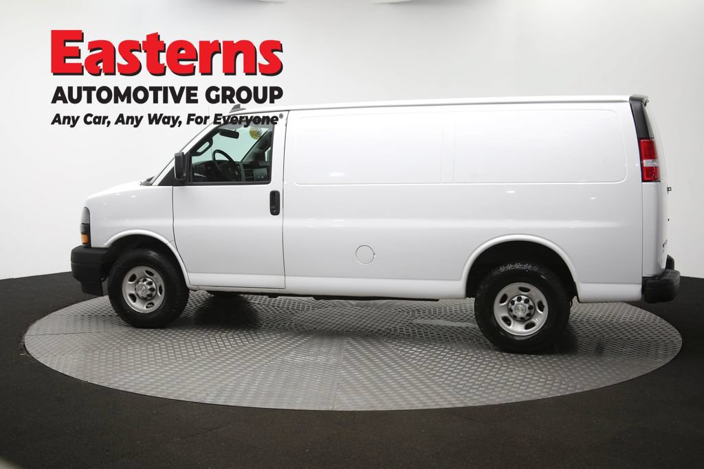 Used 2021 Chevrolet Express 2500 w/ Driver Convenience Package RWD image 59